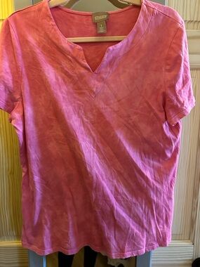 Chico's Pink Short-Sleeve V-Neck Tee